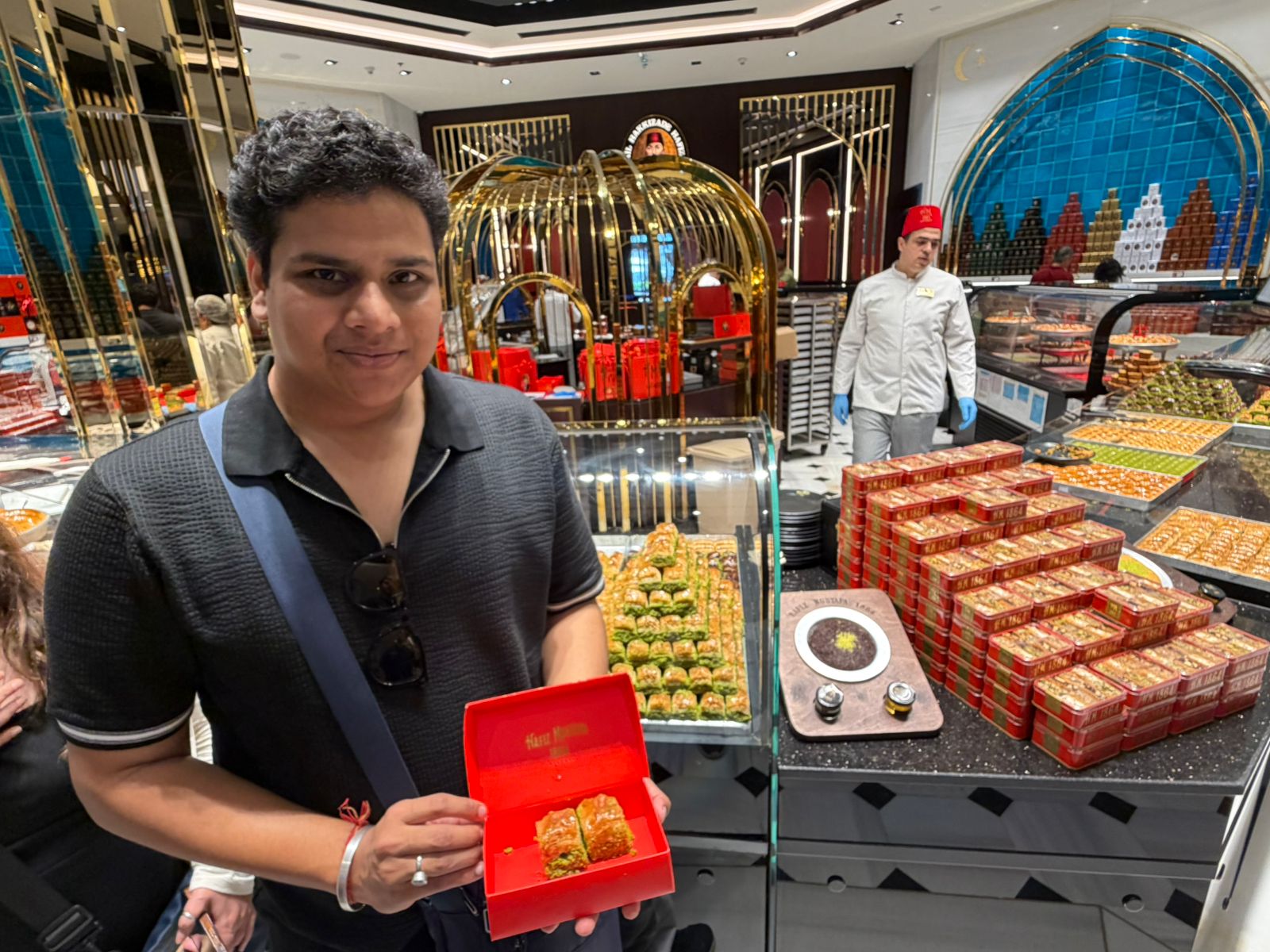 Dubai & Abu Dhabi VI Expedition